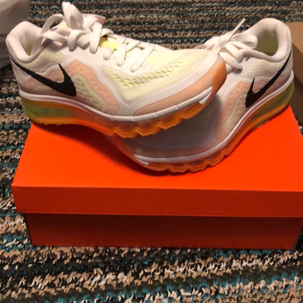 Brand new Nike sneakers